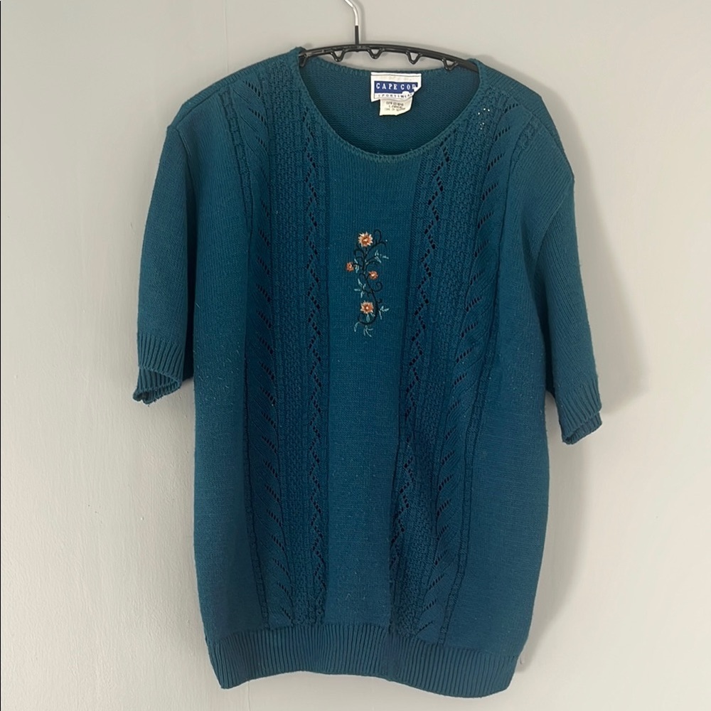 Blue Cape Cod Crew Neck Sweater with Cable Knit Pattern Large